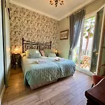 Hotel Le Ponteil 2*