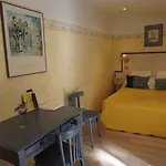 Le Ponteil ホテル アンティーブ
