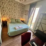 ホテル Le Ponteil 2*