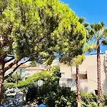 ホテル Le Ponteil 2*