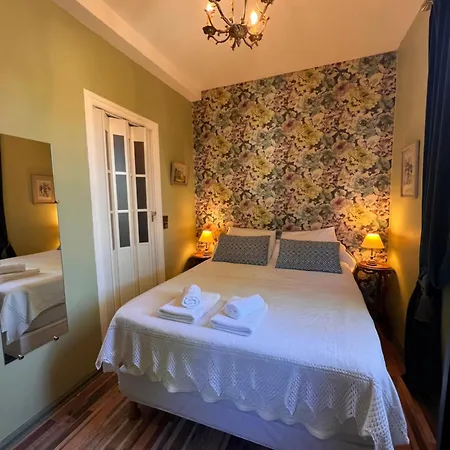 Otel Le Ponteil 2*