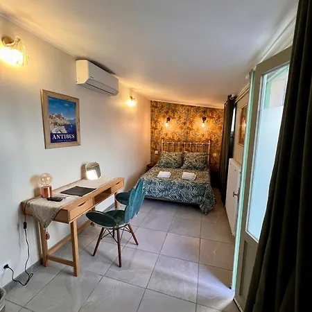 Hotel Le Ponteil Antibes