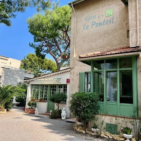 Le Ponteil Hotel