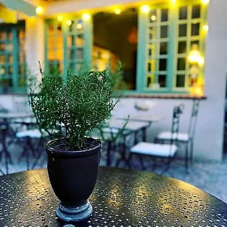 Le Ponteil 호텔