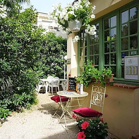 Le Ponteil 2*