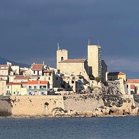 Le Ponteil Otel Antibes
