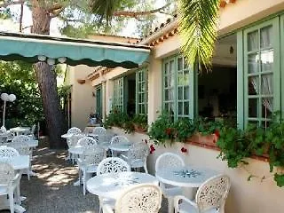 Le Ponteil Otel Antibes