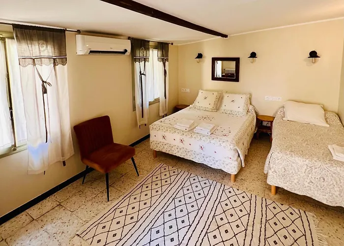 Le Ponteil 2* Антиб