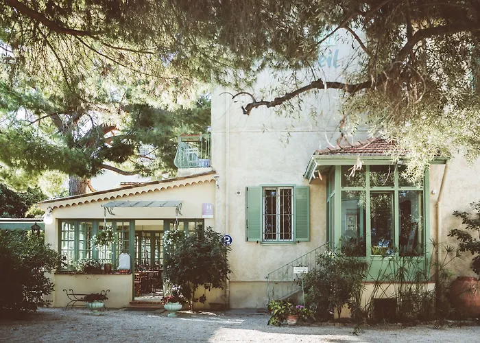 Hotel Le Ponteil Antibes