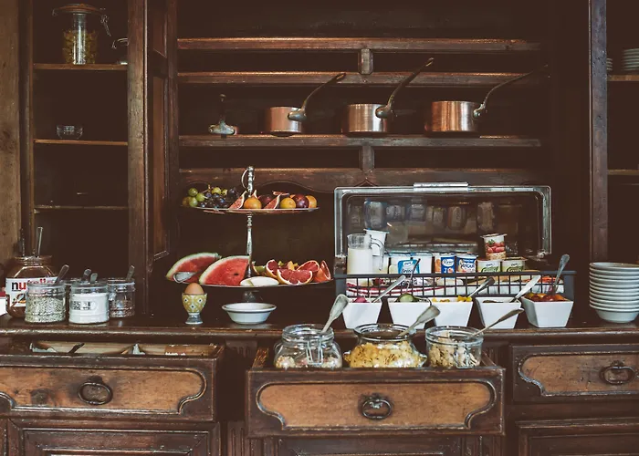 Hotell Le Ponteil 2*