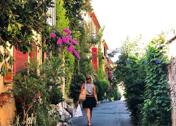 Le Ponteil 2* Antibes